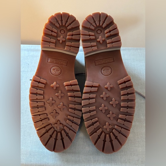 NWOT Timberland Boots Sz9 - Picture 4 of 5